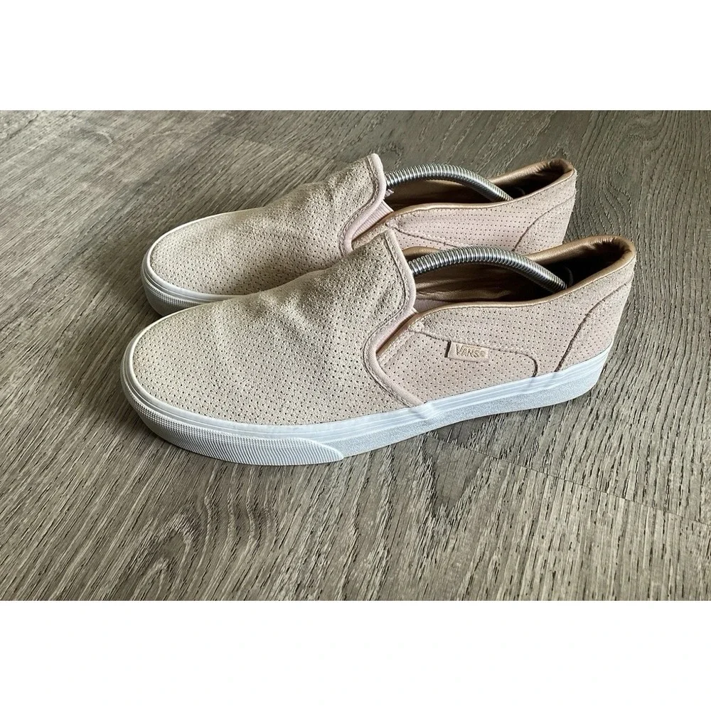 Vans Womens Size 8 Classic Slip On Suede Rose Gold Sneakers Blush Pink Shoes